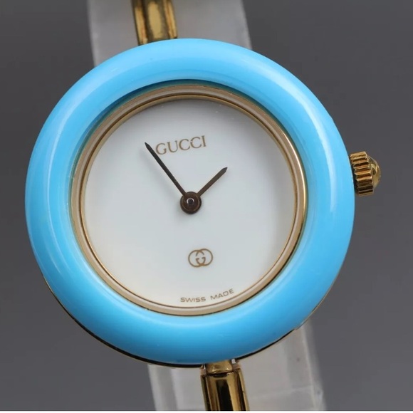 GUCCI Iconic Statement Watch SO fUN!! - Picture 3 of 8